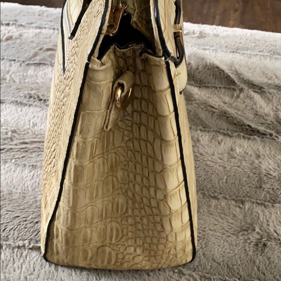 Michael kors tote - Picture 12 of 15